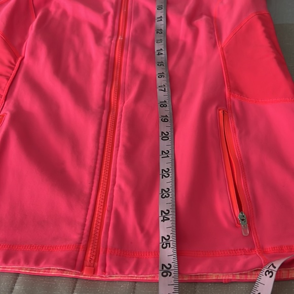 (KIRKLAND Signature) Ladies work out jacket size L - Picture 15 of 16